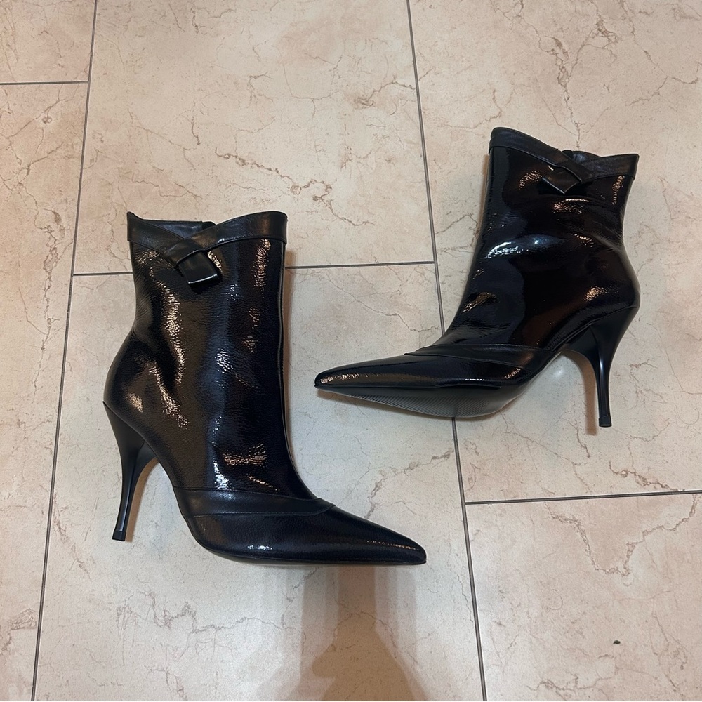 Black boots